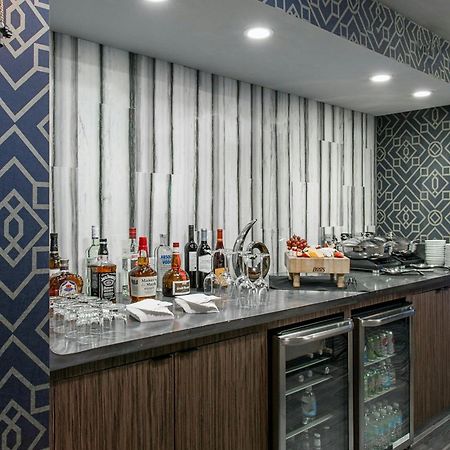 Rochester Airport Marriott Εξωτερικό φωτογραφία