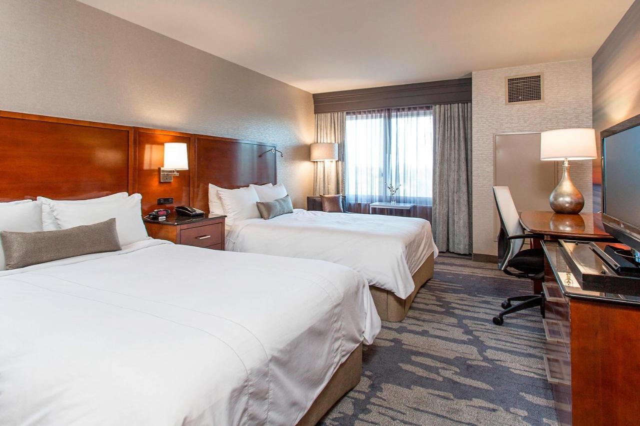 Rochester Airport Marriott Εξωτερικό φωτογραφία