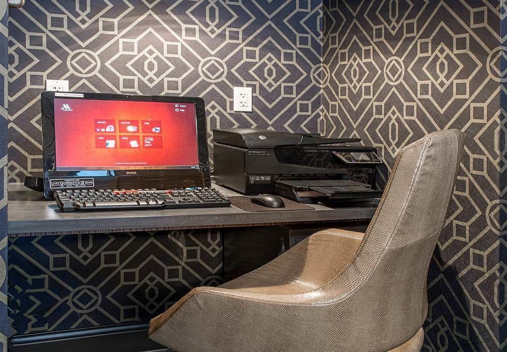 Rochester Airport Marriott Εξωτερικό φωτογραφία
