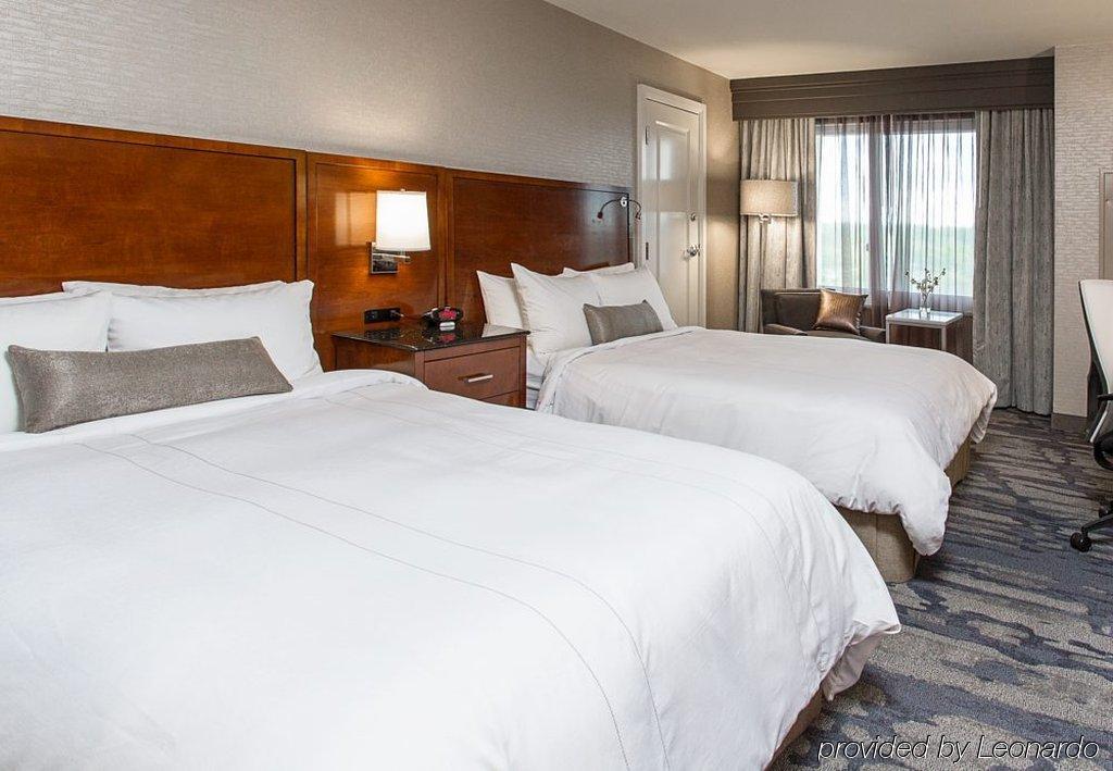 Rochester Airport Marriott Εξωτερικό φωτογραφία