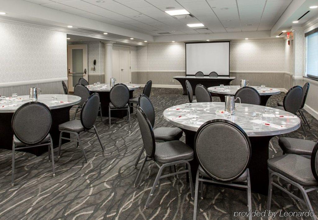 Rochester Airport Marriott Εξωτερικό φωτογραφία